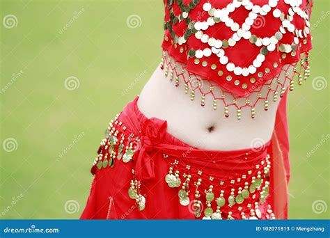 belly dancer porn|Belly Dancer Porn Videos: Hip Shaking Girls 